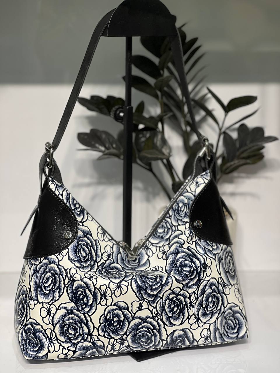 کیف دیور مدل گل